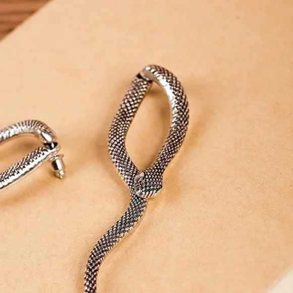 Sacina Gothic Snake Earrings, Snake Earrings for Women, Gothic Earrings - Picture 3 of 3